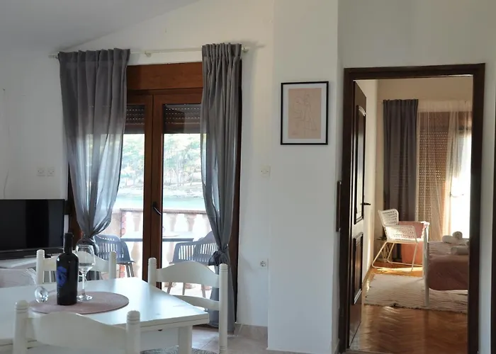 Romantic Boxavia Apartman *